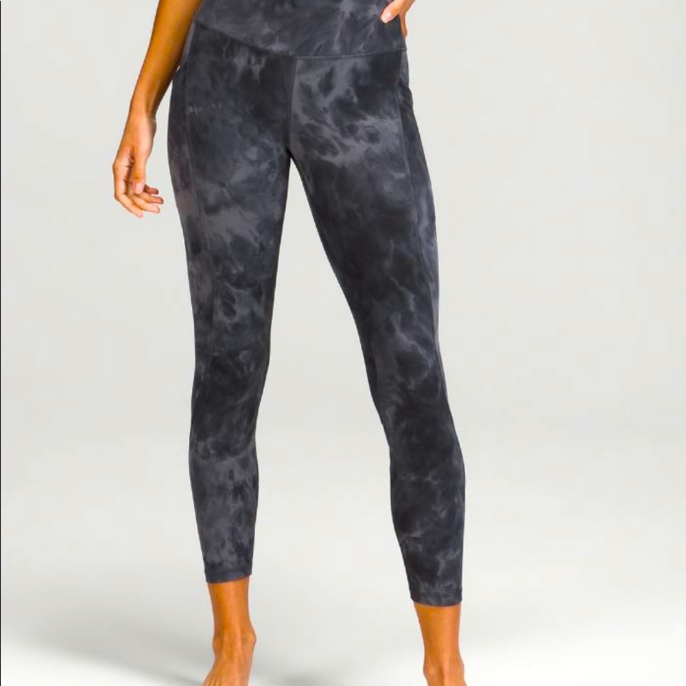 lulu🍋 align diamond dye pitch grey